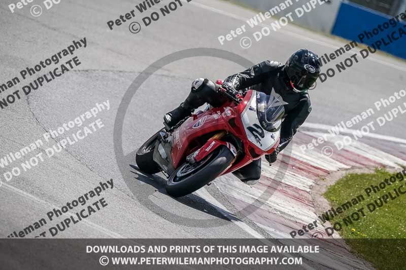 donington no limits trackday;donington park photographs;donington trackday photographs;no limits trackdays;peter wileman photography;trackday digital images;trackday photos